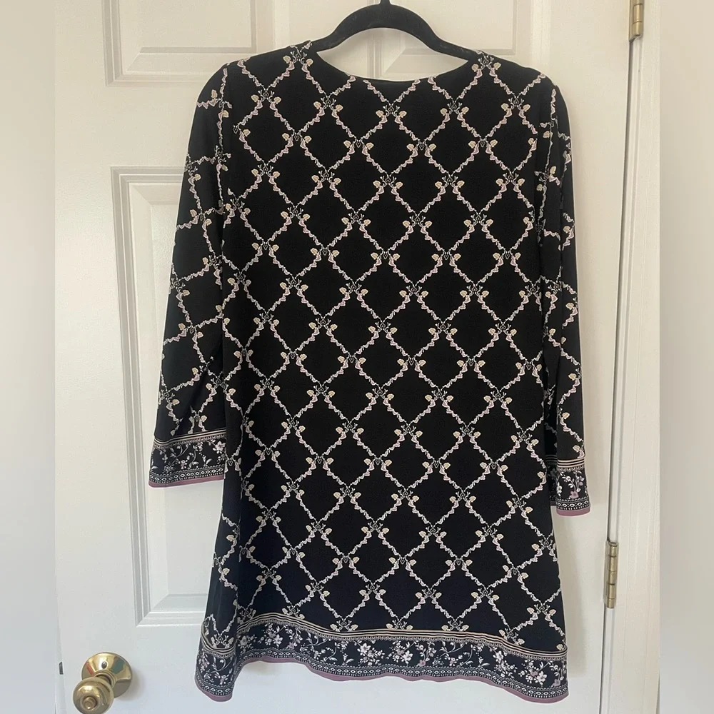 Patterned Mini Dress - Picture 3 of 4